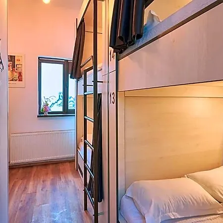 Secret Boutique Hostal *